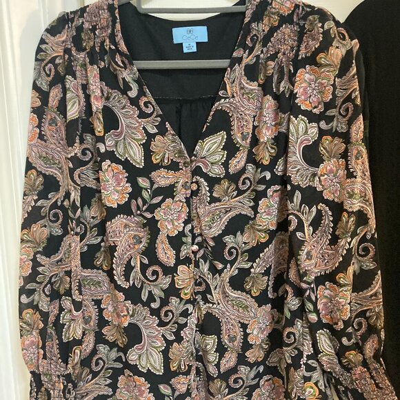 Women's CeCe tops Sz M - Picture 6 of 6